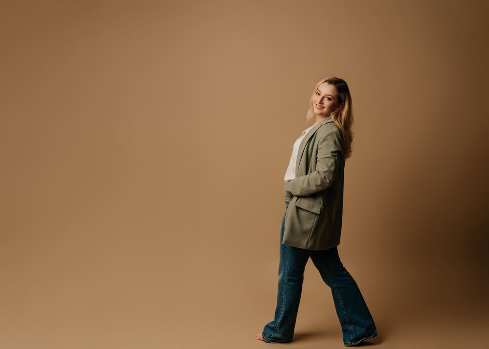 Sabina Damaschin, editorial portrait